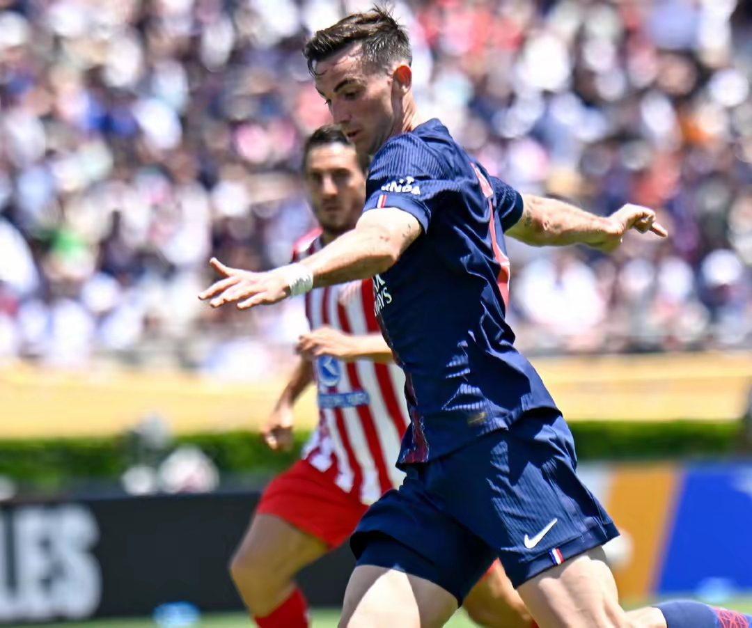 开云体育APP下载关于集结日意大利杯传出新动向，切尔西状态回暖，管理层表态——悬念犹存，团队化学反应显著的信息