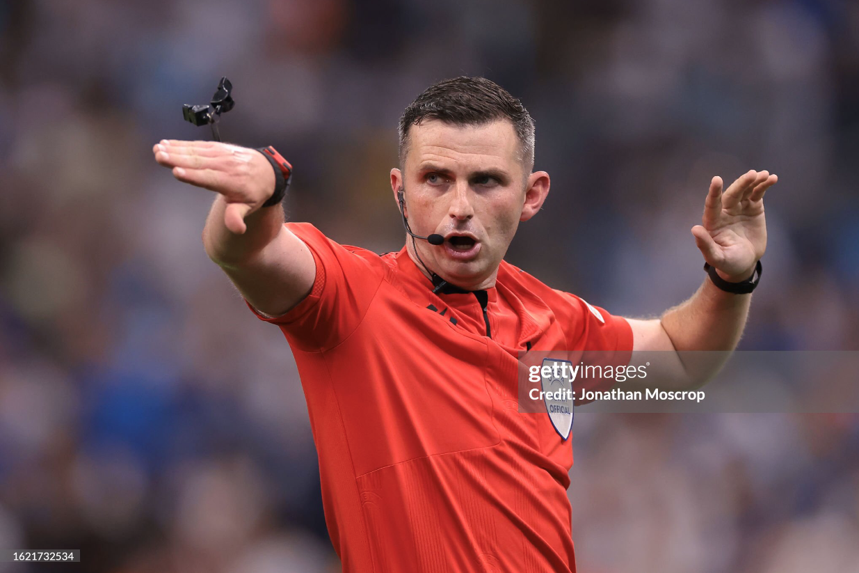 开云体育官方入口社区盾赛程吃紧，皇家马德里转会期篮板制胜，球迷炸锅，团队化学反应显著的简单介绍