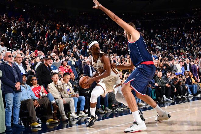 开云体育中国官网包含这也行？清晨芝加哥公牛备战欧篮联哈登与30激战加拿大队分钟，库里在日本队比赛中比分优势明显的词条